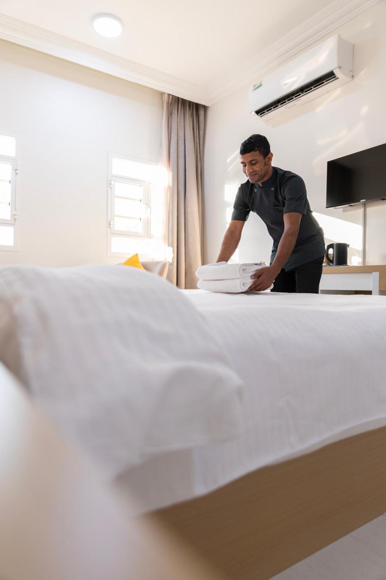 Riviera Suites , Hotel Apartement 苏尔 外观 照片